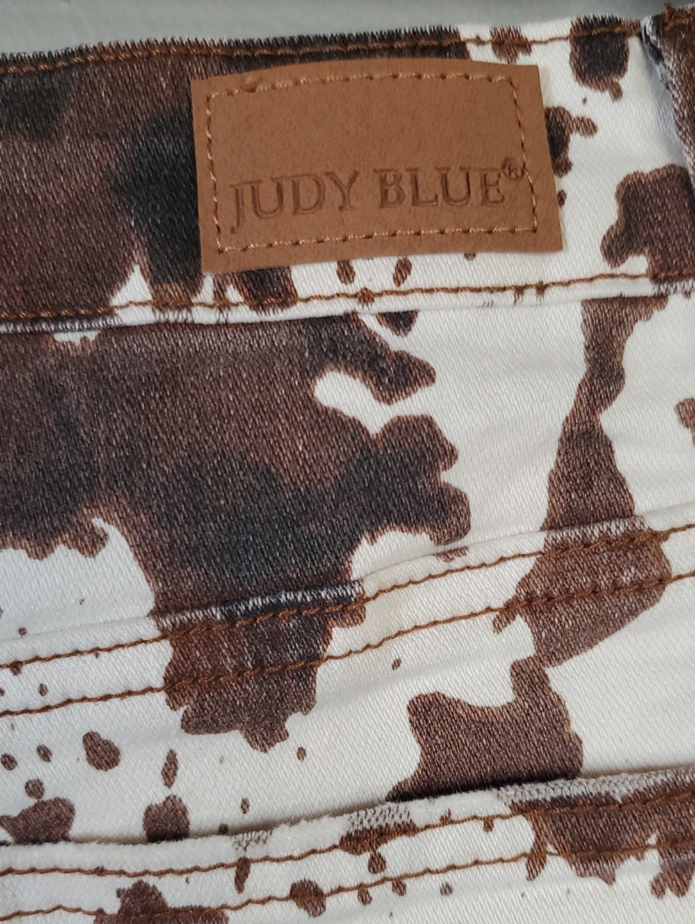 Judy Blue Cow Print High-Rise Denim, Raw Hem Shorts - Brown/White. Small - Picture 7 of 9